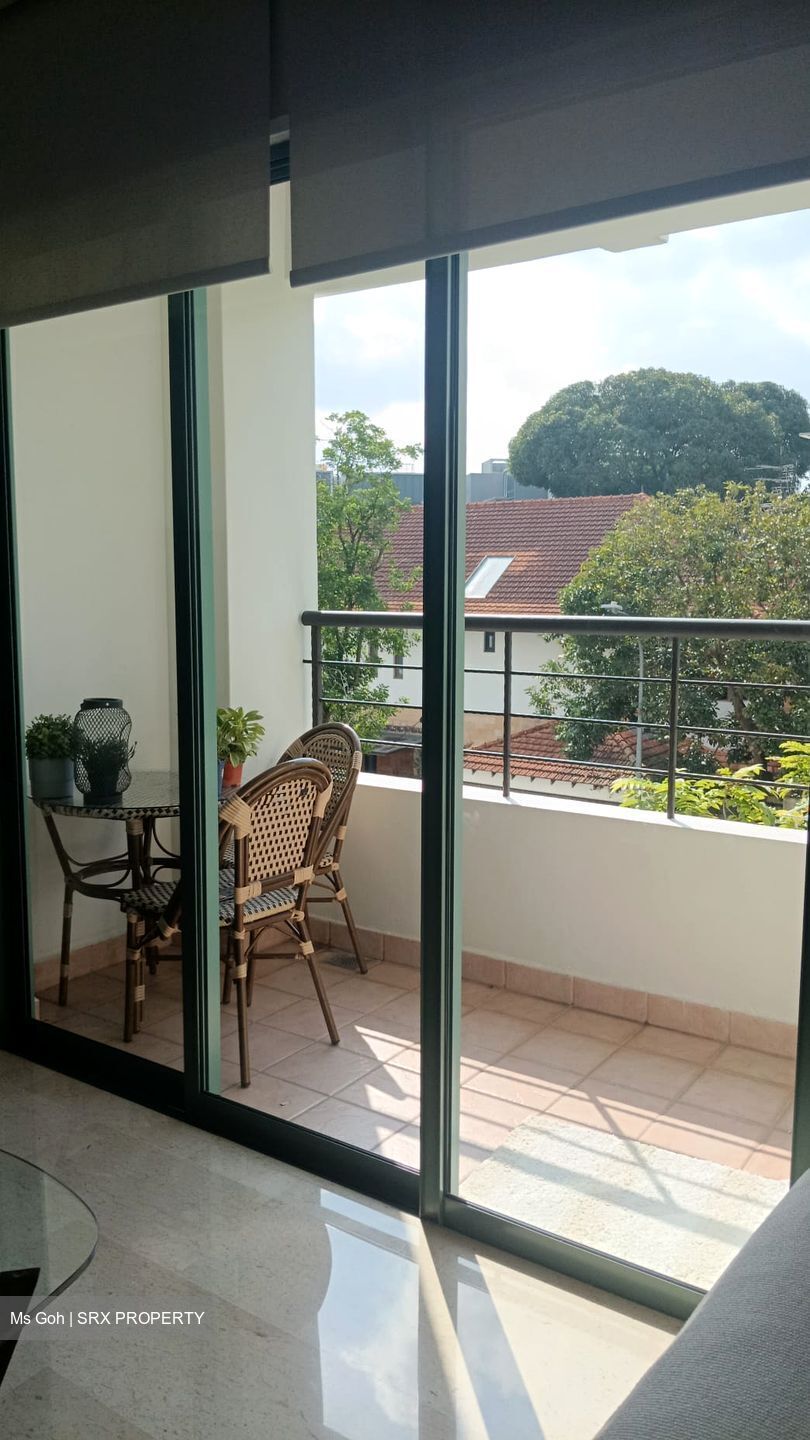 Fifth Avenue Condominium (D10), Condominium #589735271